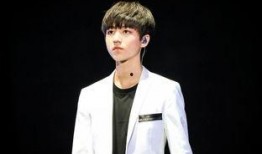 王俊凯壁纸最新爆料图片,青春气息扑面而来